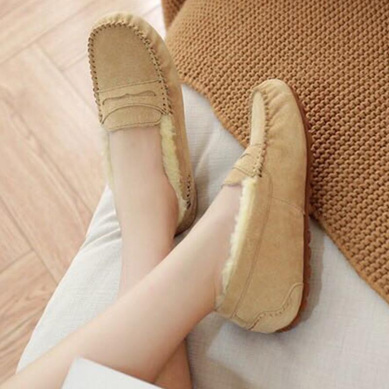 UGG Flats Moccasin - Image 15