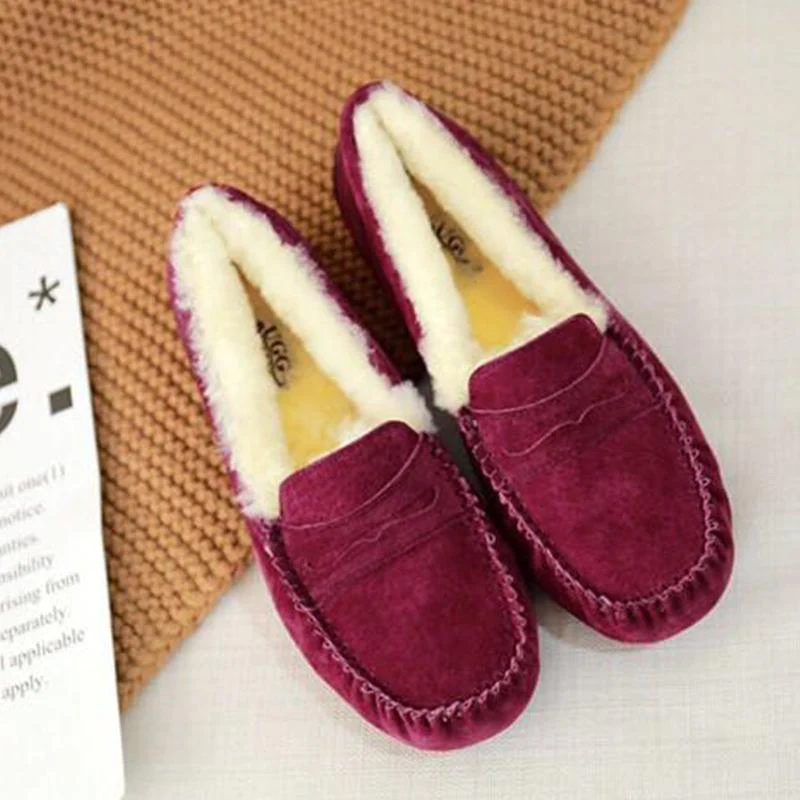 UGG Flats Moccasin - Image 3