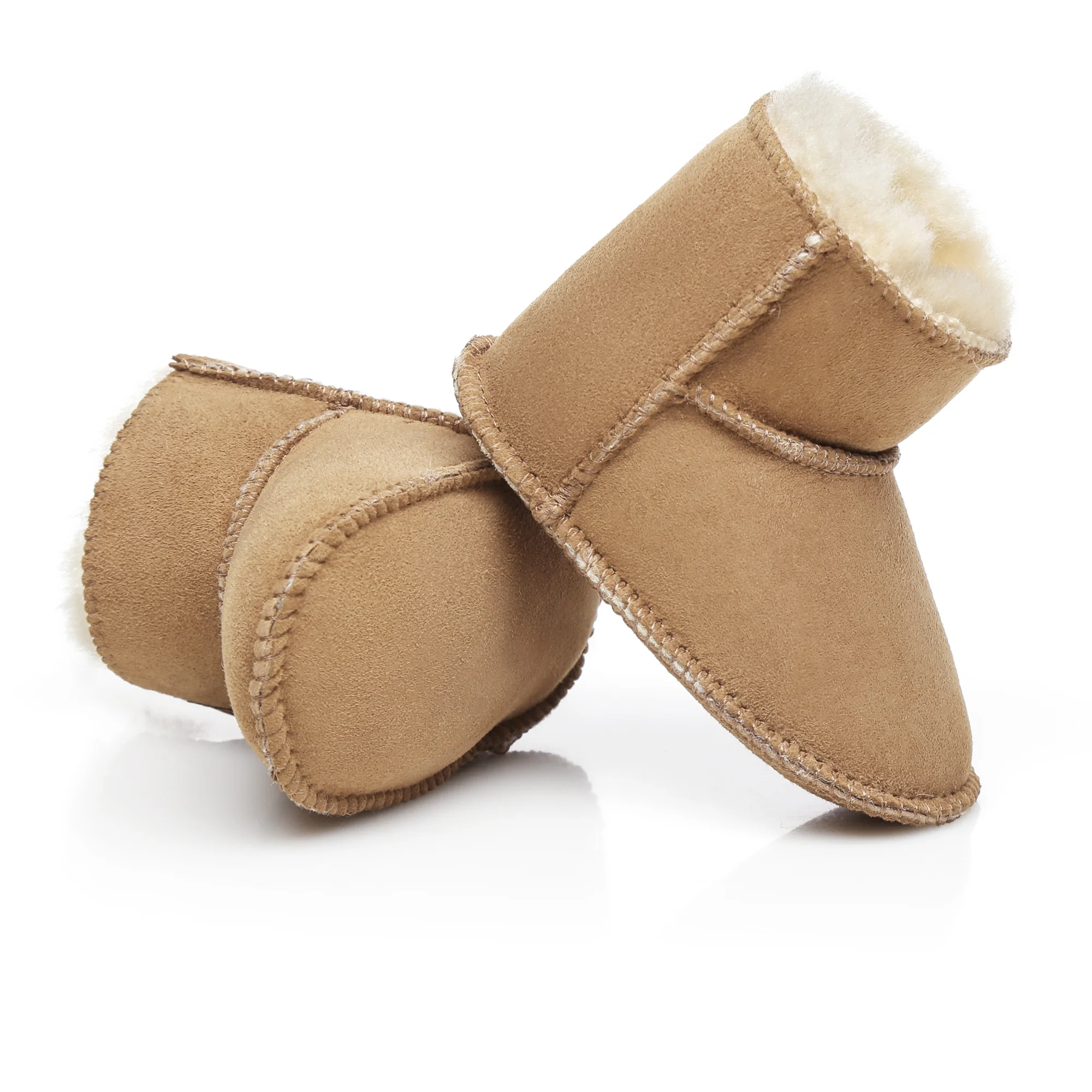 UGG Kids Beanie Bootie Gift Set - Image 4