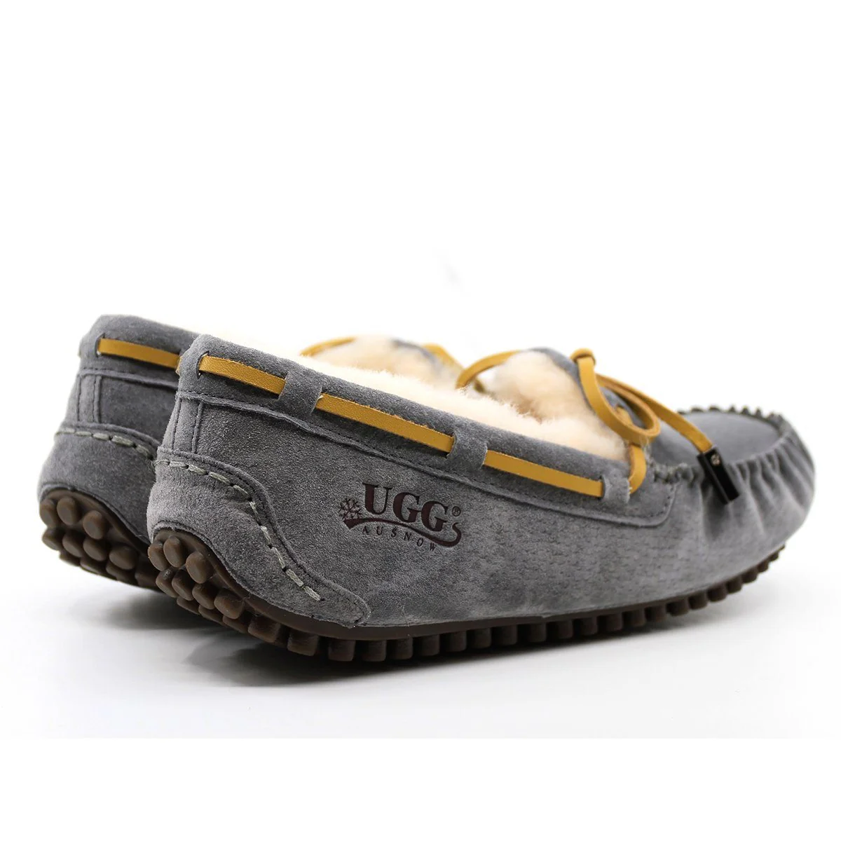 UGG Ozsnow Premium Moccasin - Image 14