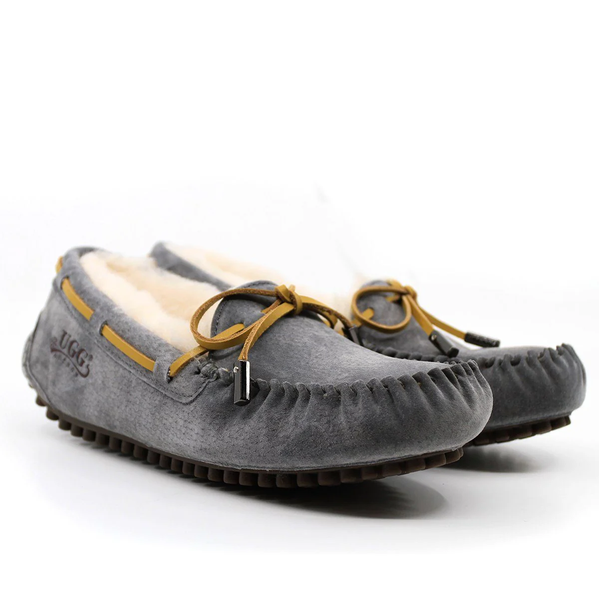 UGG Ozsnow Premium Moccasin - Image 16