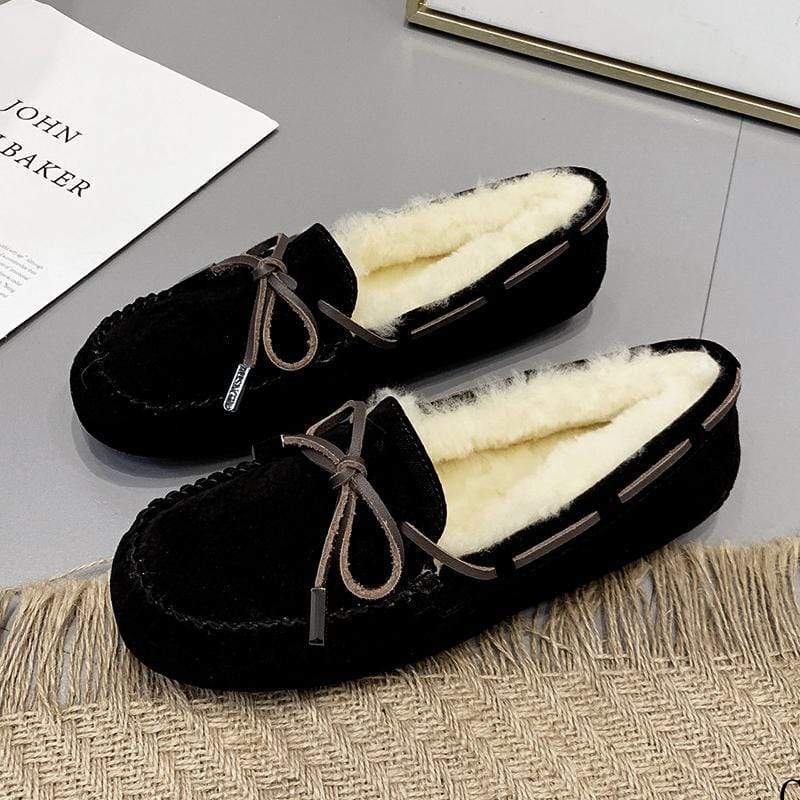 UGG Ozsnow Premium Moccasin - Image 32