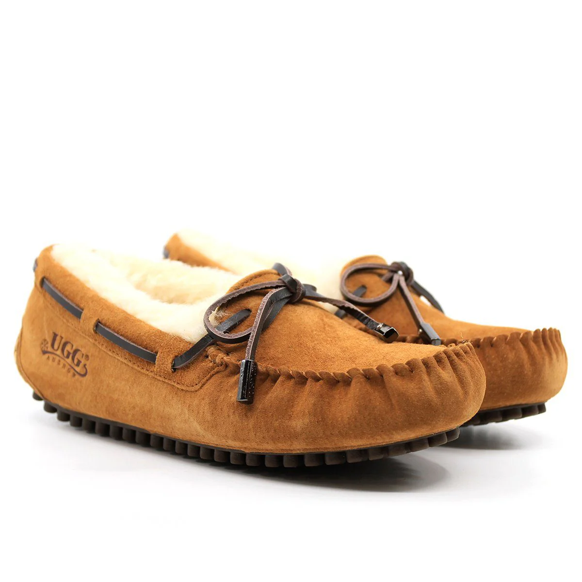 UGG Ozsnow Premium Moccasin - Image 4