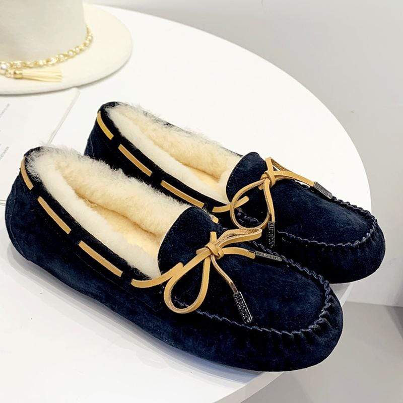 UGG Ozsnow Premium Moccasin - Image 41