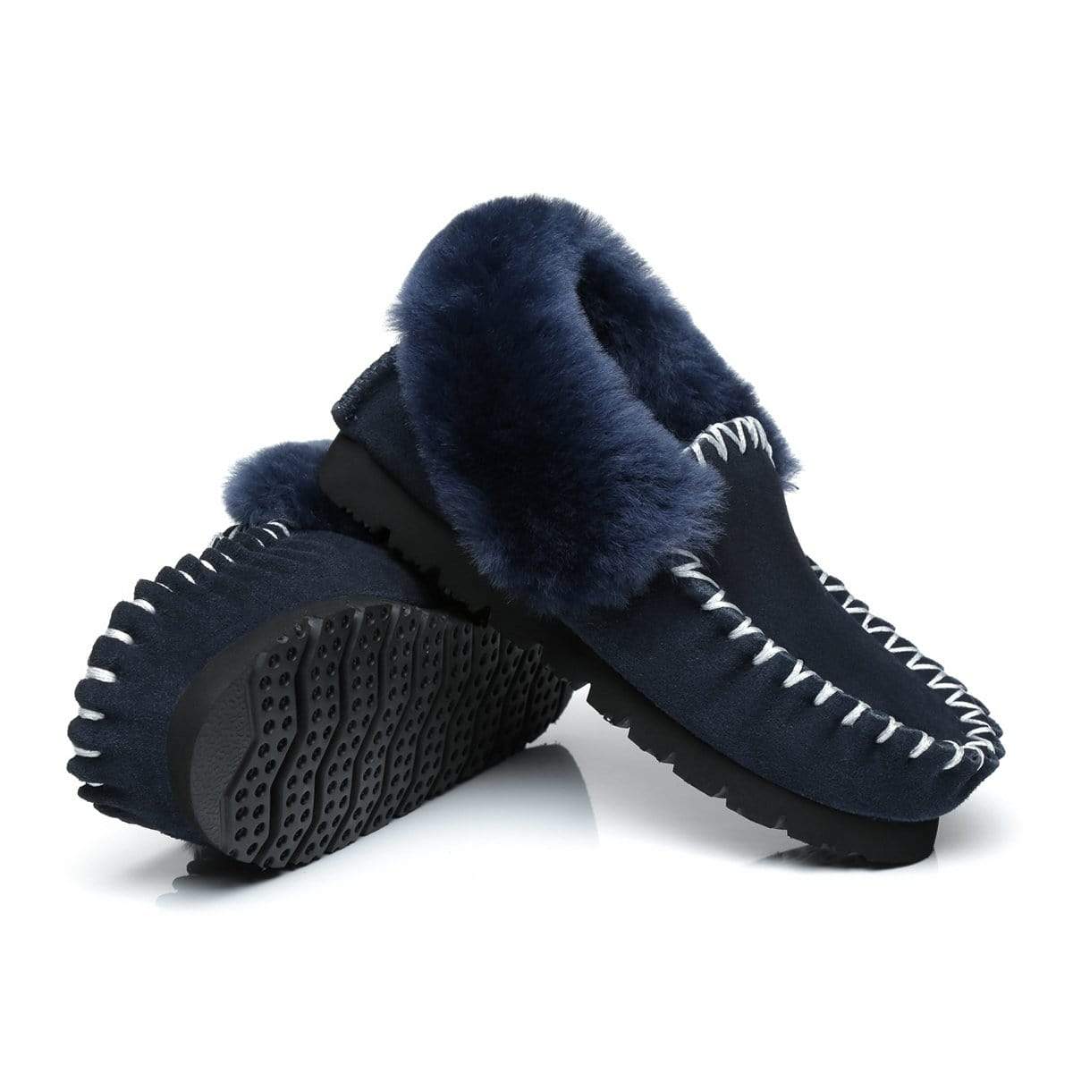 UGG Premium Traditional Moccasin - Image 21