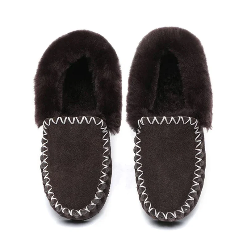 UGG Premium Traditional Moccasin - Image 37